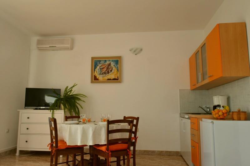 Apartments Jenny Novi Vinodolski Ngoại thất bức ảnh